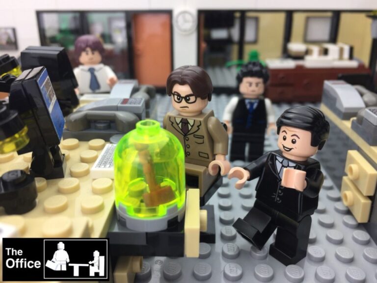 LEGO-Ideas-The-Office-4